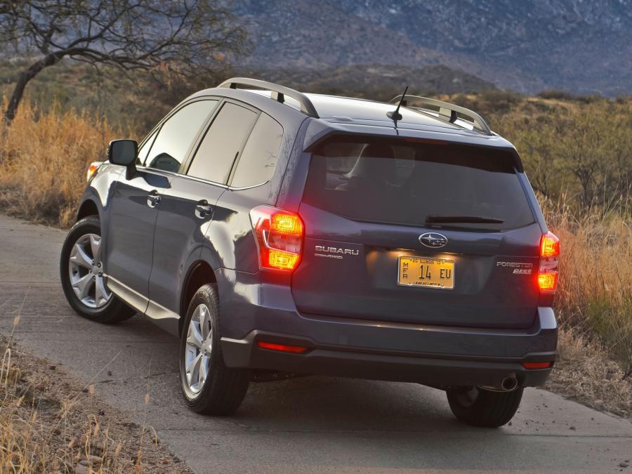  Subaru Forester 2.5i 2012 года  (US) (фото 16 из 17)